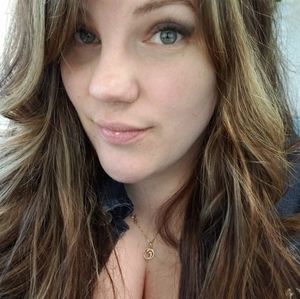 Meet your Posher, Shawna